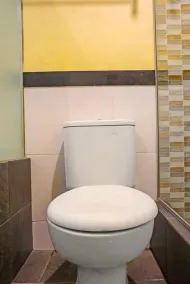 Hotel Capital Cikokol RedPartner - Bathroom