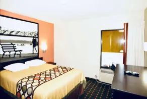 Super 8 by Wyndham Crossville TN - Chambre