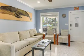 Walk to Beaches & Gulf: Indian Rocks Beach Duplex! - Innenbereich