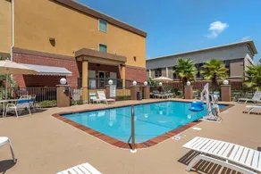Comfort Suites Biloxi/Ocean Springs - Pool