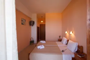 Babis Hotel - Quarto
