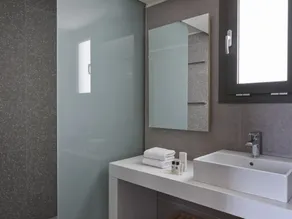 Atlantica Mikri Poli Rhodes - Bathroom