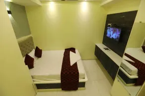 Hotel Sai Siddhi Inn - Navi Mumbai - Chambre