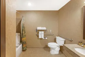 Best Western Plus Kelly Inn and Suites - Salle de bain