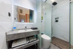 Guangzhou Yachen Hotel - Bathroom