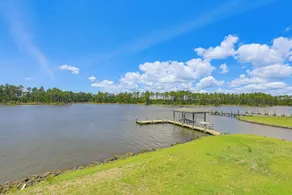 Waterfront Merritt Home w/ Boat Dock & Deck! - Interiør