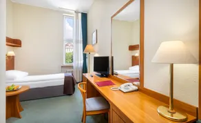 Hotel Millennium - Room