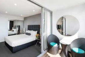 Meriton Suites Bondi Junction - Room