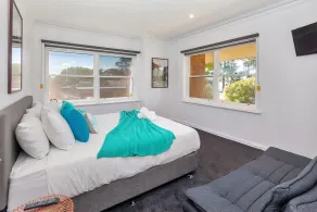 Lake Wendouree Luxury Apartments - View from room