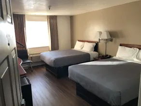 Ameri-Stay Inn & Suites - Chambre