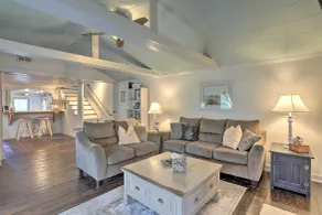 Coastal, Walkable Home in Historic Southport! - Innenbereich