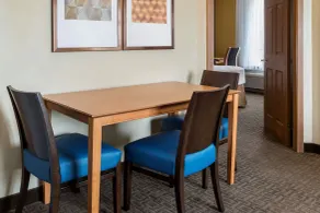 TownePlace Suites Phoenix North - Room