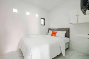 KoolKost Syariah near Bintaro Jaya Xchange - Værelse