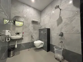Hotel Saffron Hive - Bagno