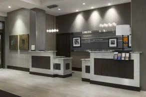 Hampton Inn & Suites Portsmouth Downtown - Réception