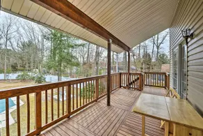 Beautiful 4-bedroom pool home with 2-story deck! - Innenbereich