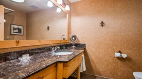 Best Western Premier The Lodge on Lake Detroit - Zimmer