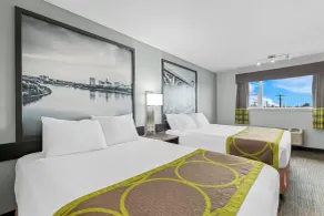 Super 8 by Wyndham Saskatoon Near Saskatoon Airport - Habitación