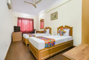 FabHotel Altus - DLF CyberHub, Gurugram - Chambre
