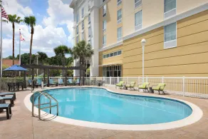 Hampton Inn & Suites Orlando-North/Altamonte Springs - Piscine