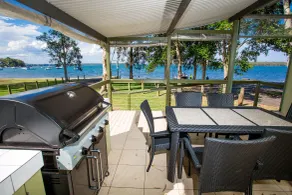 Ingenia Holidays Lake Macquarie - Interior entrance