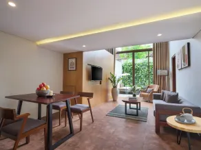 Kayumas Seminyak Resort - Chambre