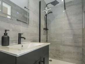 Boathyde - Bathroom