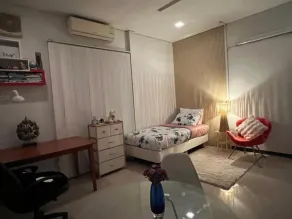 Room-cozy Guest Room in Tambon Huai Sai, - Room