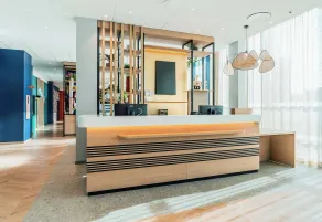 B&B HOTEL Luxembourg Centre Cloche d'Or - Reception