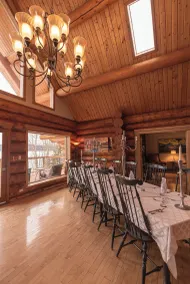 Inn on the Lake - Whitehorse - Restaurant