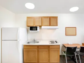 WoodSpring Suites Houston La Porte - Zimmer