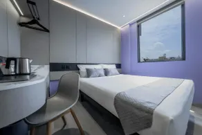 Hotel 81 Palace - NEWLY RENOVATED - Chambre