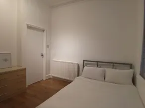 OutRam 26 - Habitación