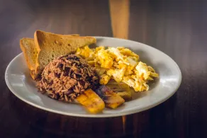 Yellow Tree Suites - Restaurant