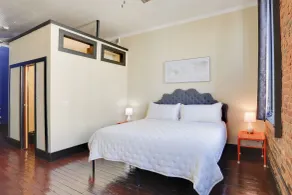 Convenient Couple's Retreat in Dtwn Marshall! - Intérieur