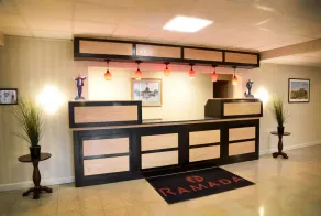 Ramada by Wyndham Triangle/Quantico - Réception