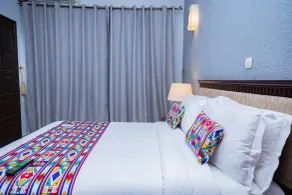 Hotel Hibiscus Blvd Triomphal - Room