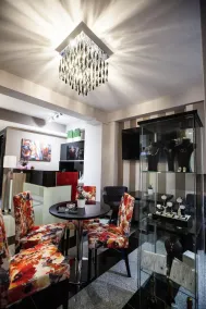 Diamond City Living - Restaurant