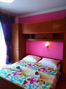 Spacious and Sunny Apartment on Island Rab - Room