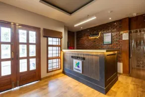 Treebo Airport Residency - Hall
