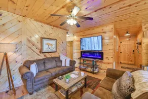 Secluded Retreat: Bbq, Lawn Games, & Fire Pit! - Innenbereich