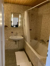Mitten im Herzen von Hannover - Badezimmer