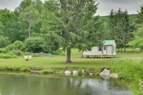 Quiet Country Escape: Fire Pit, Fish On-Site! - Innenbereich