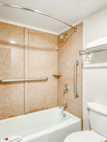 Hotel Belair Orlando Near Florida Mall - Salle de bain