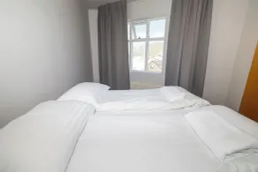 Steinaskjól Apartments - Værelse