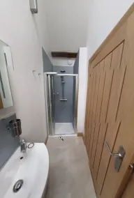 Rhostwarch - Badezimmer