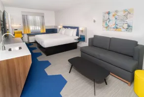 Microtel Inn & Suites by Wyndham Macedon - Chambre