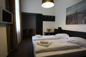 Carlton Hotel - Camera