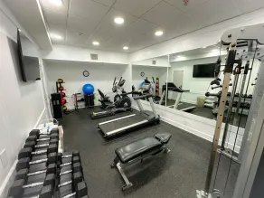 Sonesta Essential Hotels Overland Park - Salle de remise en forme