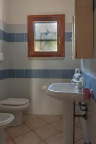 Simple Gem of Le Dimore di Budoni 1 Bedroom Apartment sleeps 2 persons - Casa de banho